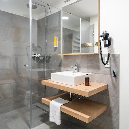 Apartment Design - Luise
